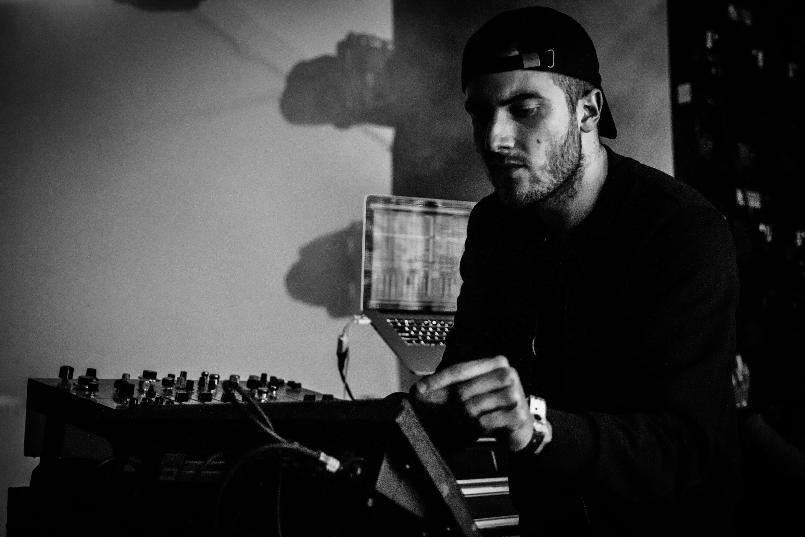 Nicolas Jaar - Nicolas Jaar - Ultra Buenos Aires 2014 - 5.webp