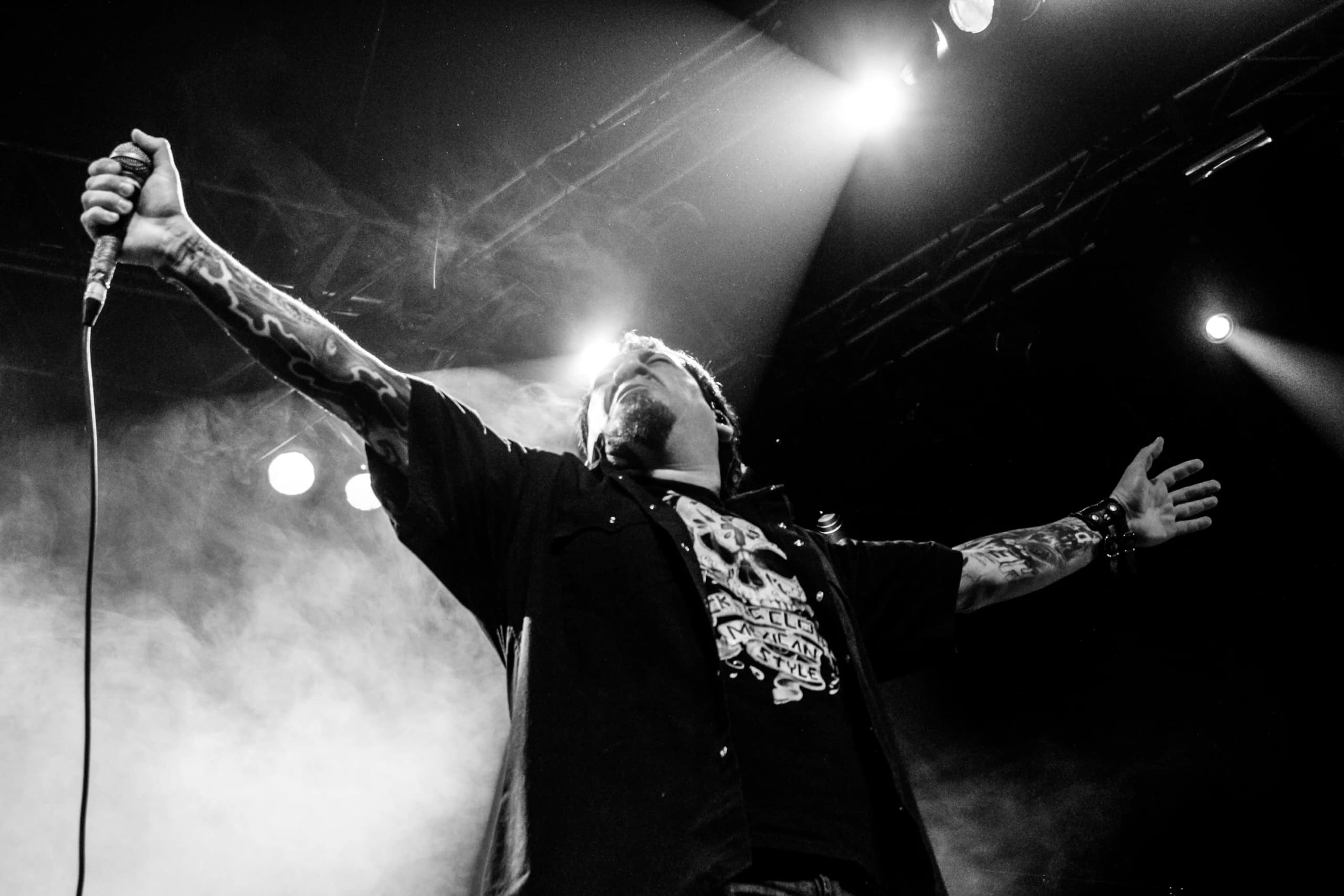 Tributo a V8 - Tributo a V8 - Metal para Todos -3.webp