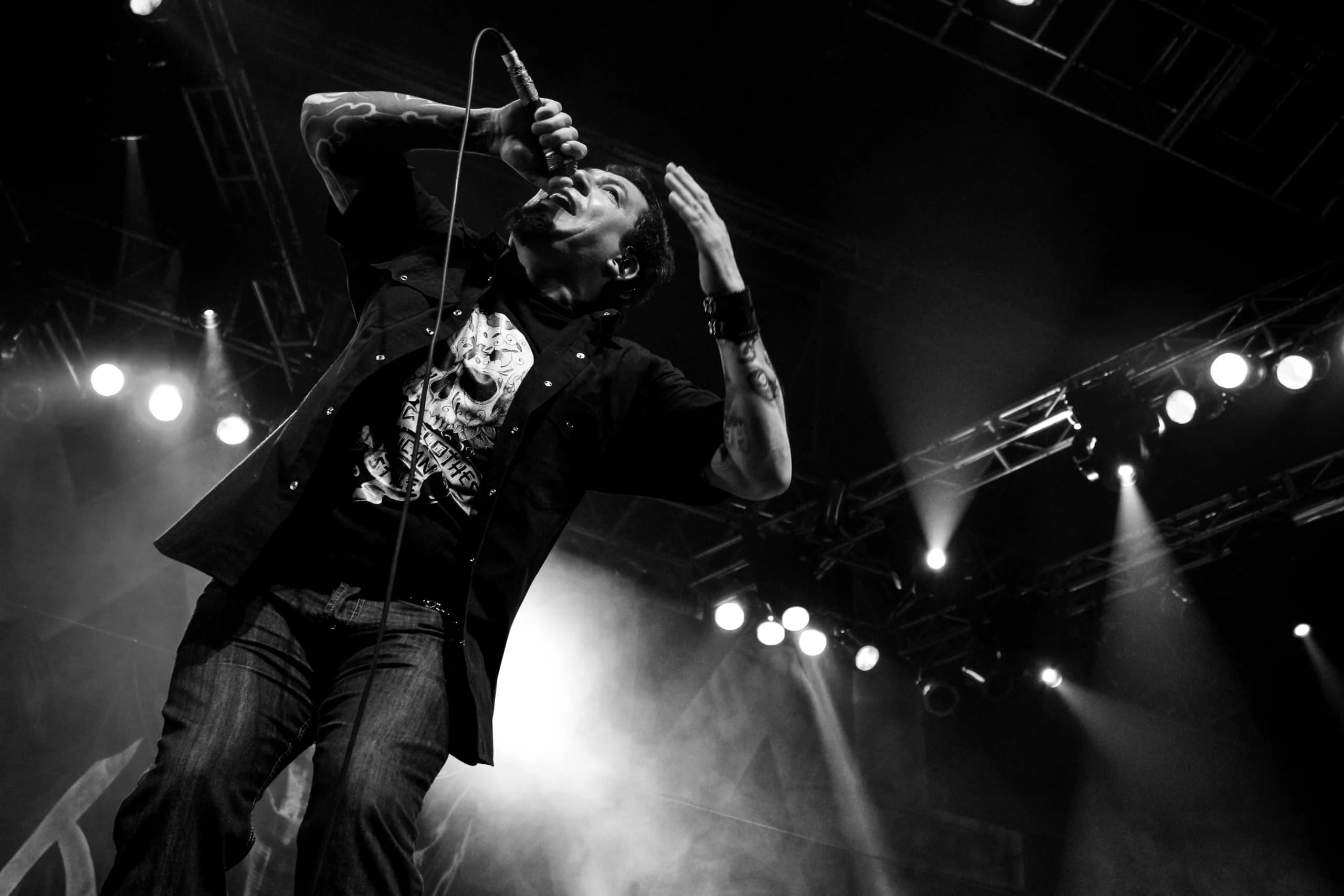 Tributo a V8 - Tributo a V8 - Metal para Todos -5.webp